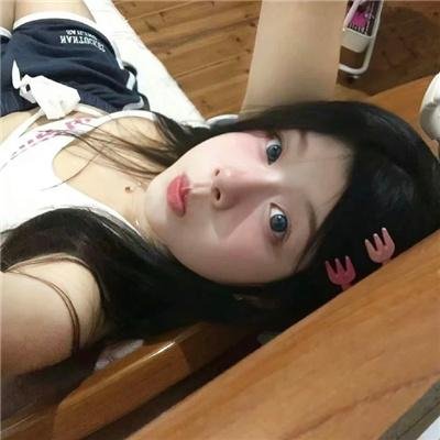 漂流女孩与荒岛姑娘