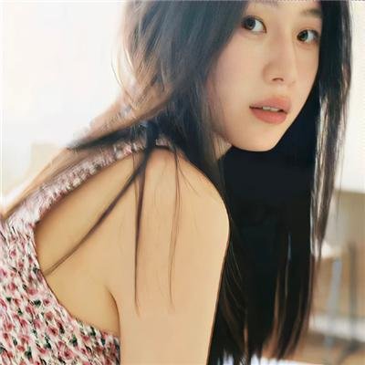 路过我年少时光的蓝色
